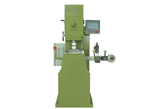 Jewelry hammering machine