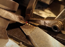 Bismark chain coupling machine